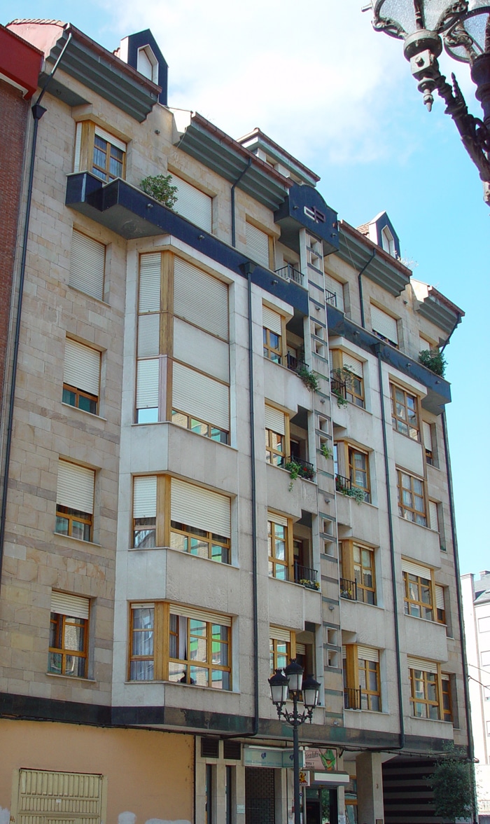 Edificio Horacio Fernández Inguanzo Edificio Horacio Fernández Inguanzo