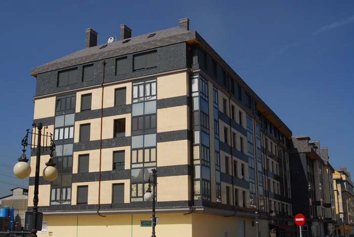 Edificio Les Llanes 1 Edificio Les Llanes